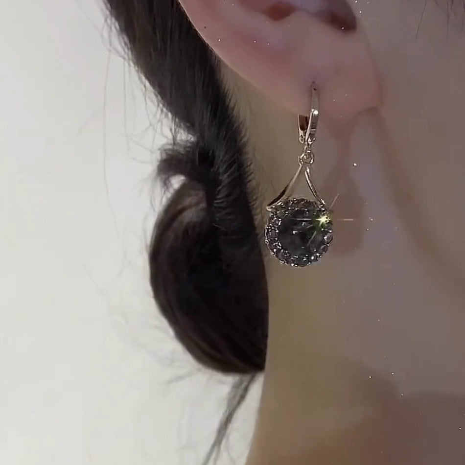 Estelle Earrings